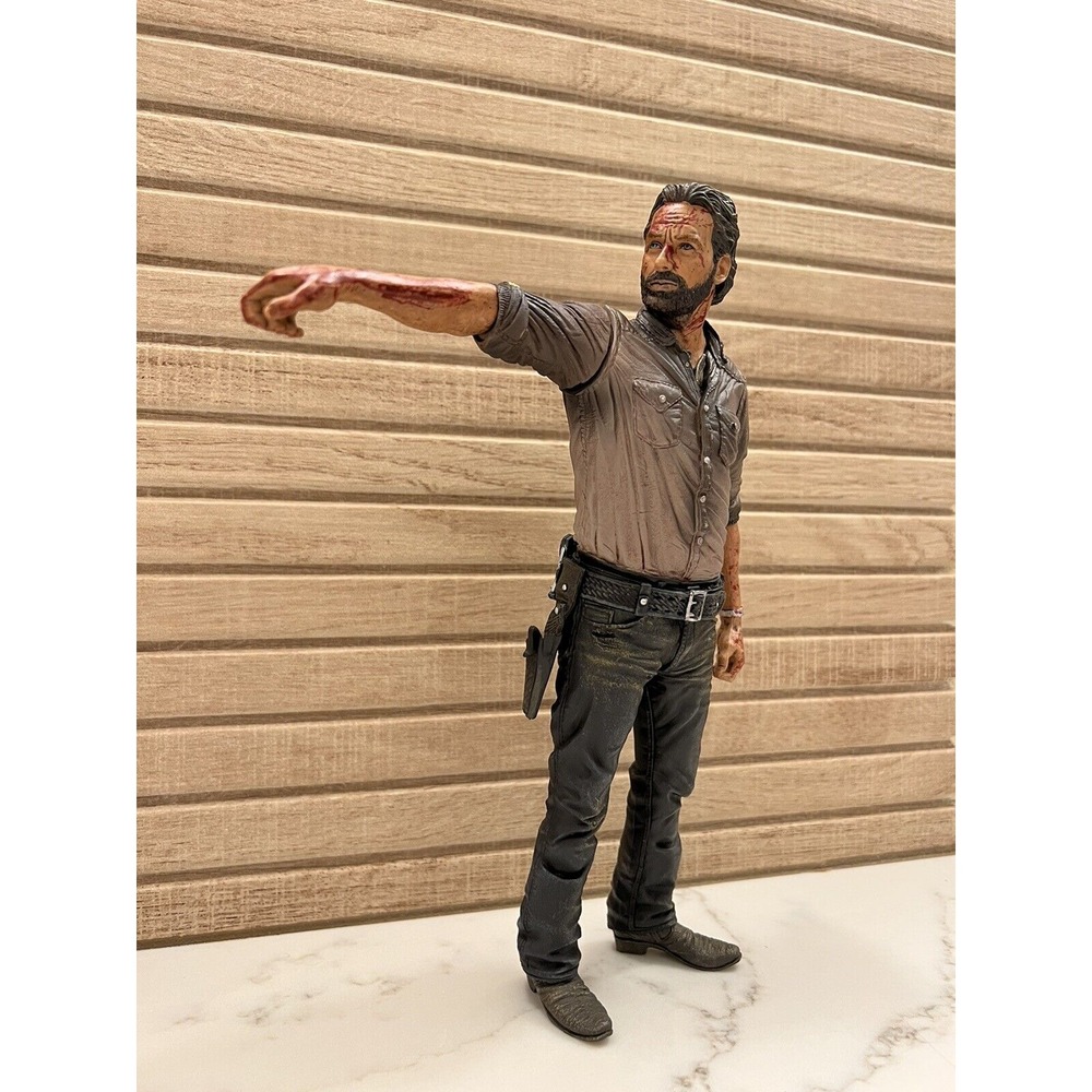 McFarlane Toys The Walking Dead TV 10" Rick Grimes Deluxe Figure